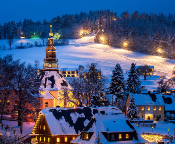 Kurort Seiffen mit Schnee bedeckt