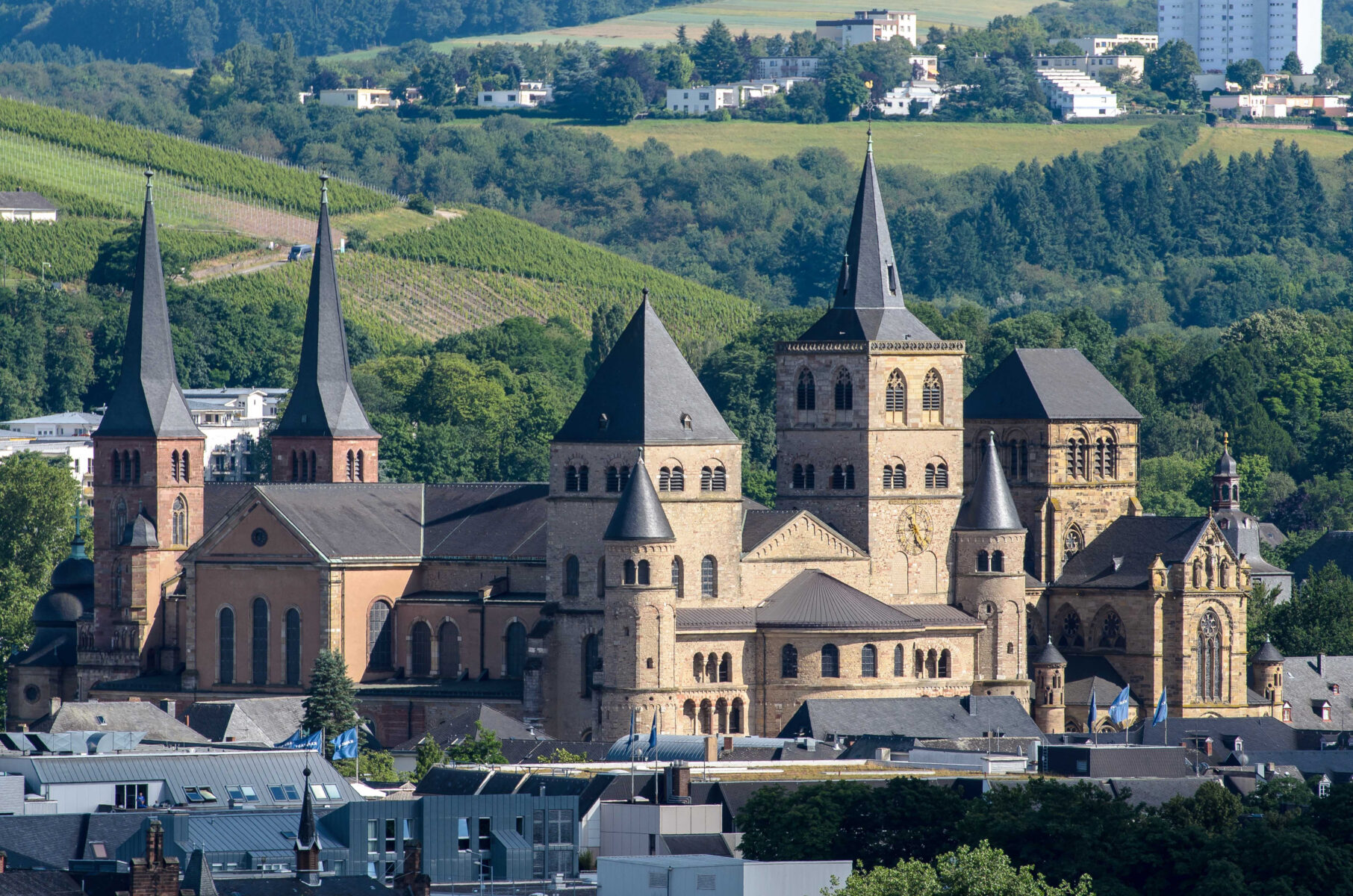 Ausblick auf historische Gebäude in Trier